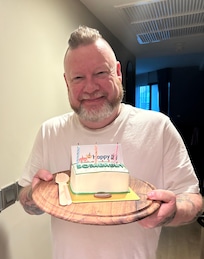 They gave me a birthday cake on my actual birthday 🙏