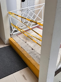 Entrance to the pool