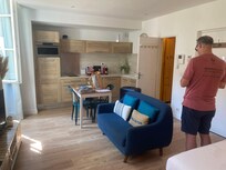 Sitting /bedroom /kitchen