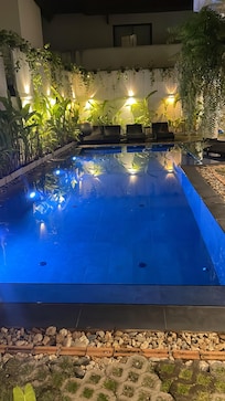 Liten men mysig pool