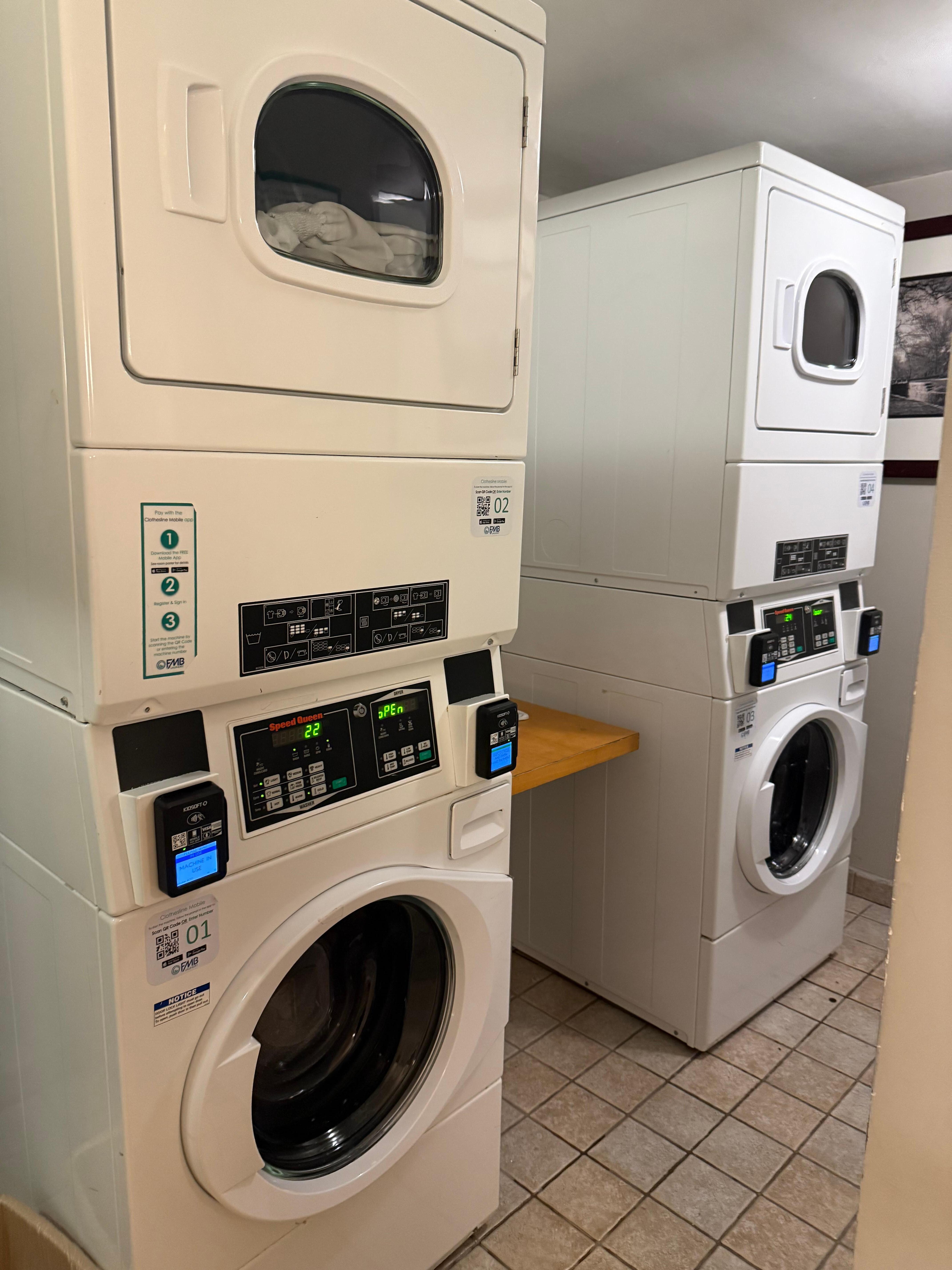 Laundry available in bldg