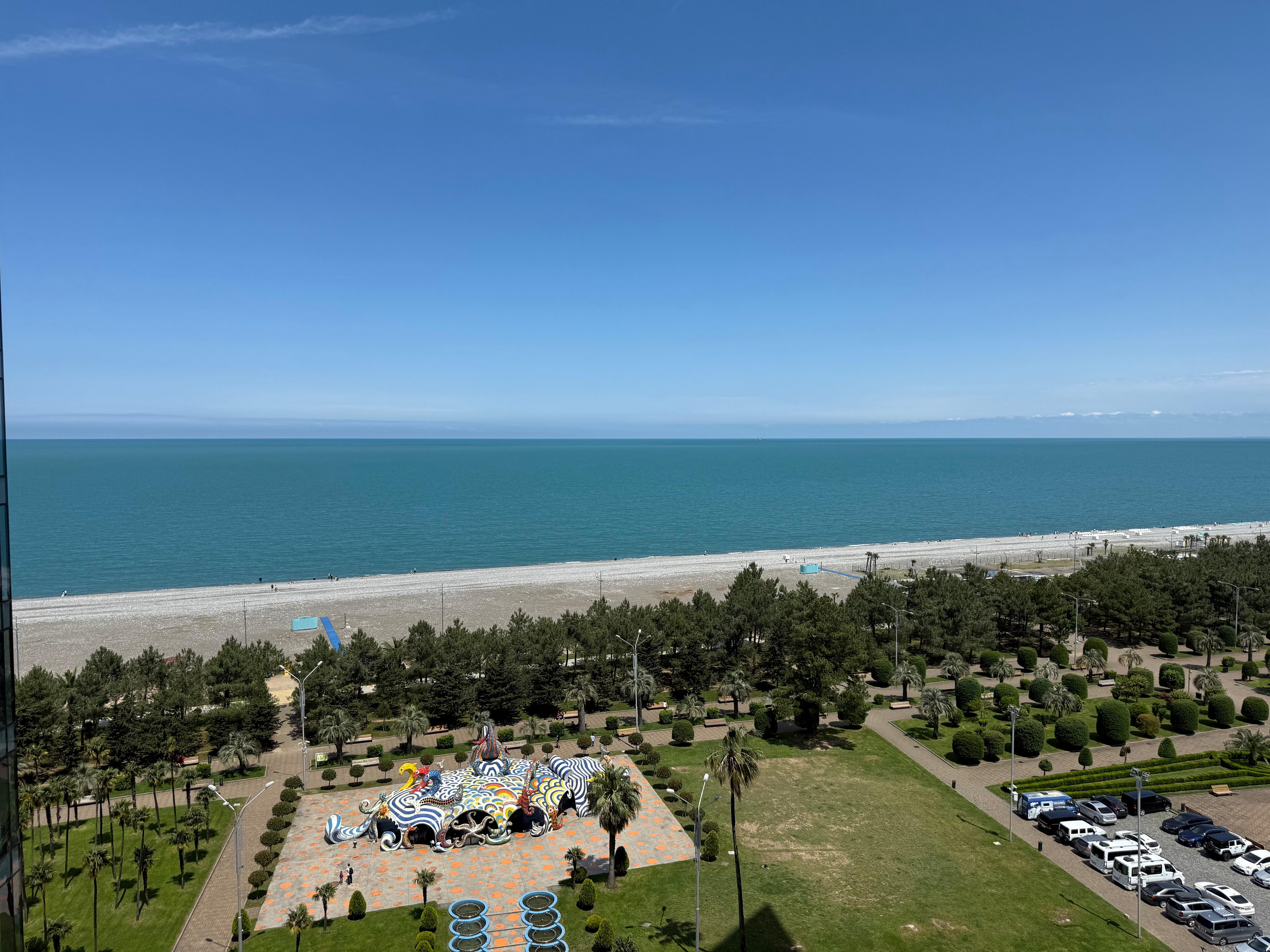 Even the ocean view was limited and you see more of the other buildings and car parking than the black sea