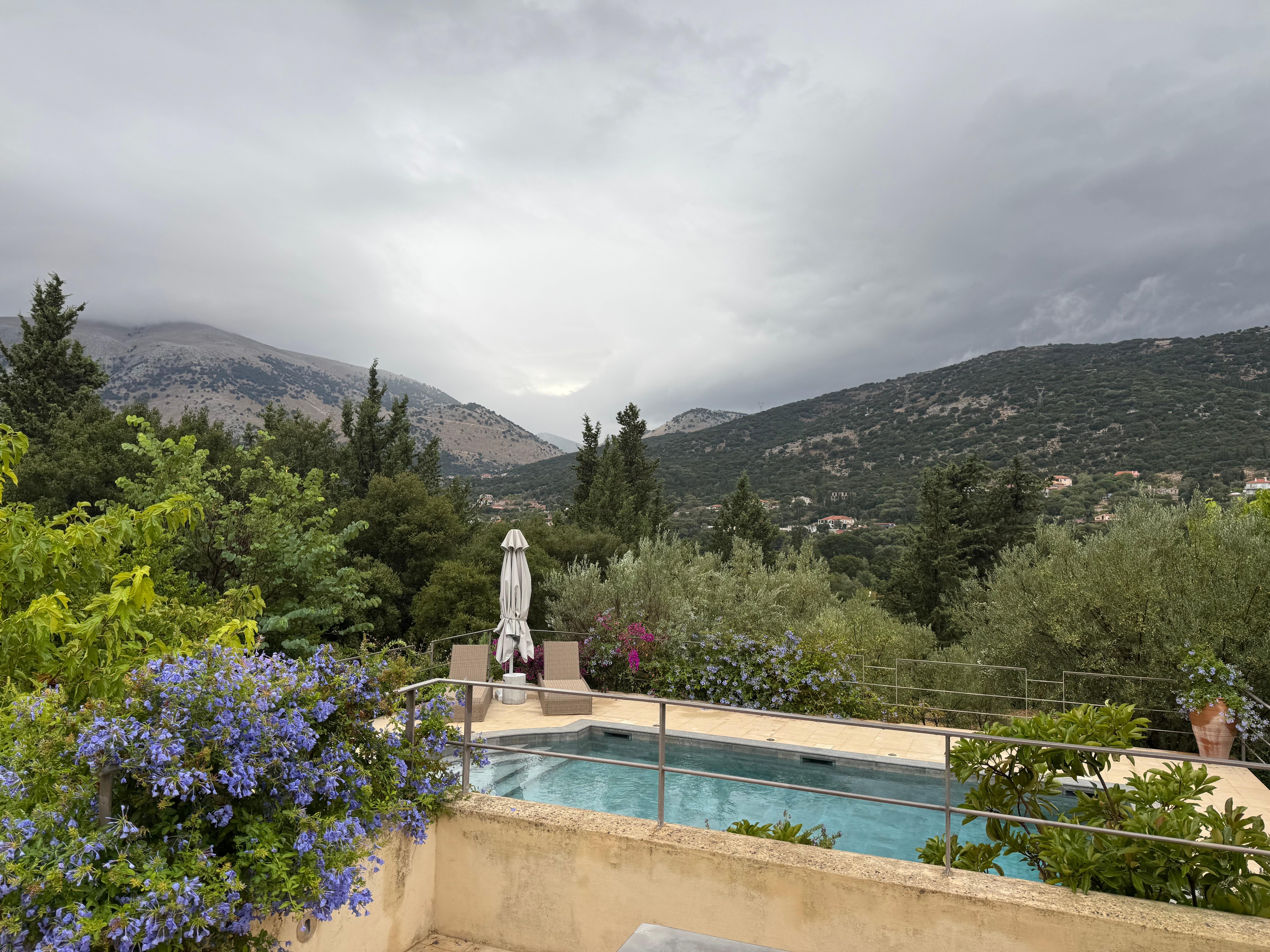 A very moody morning!