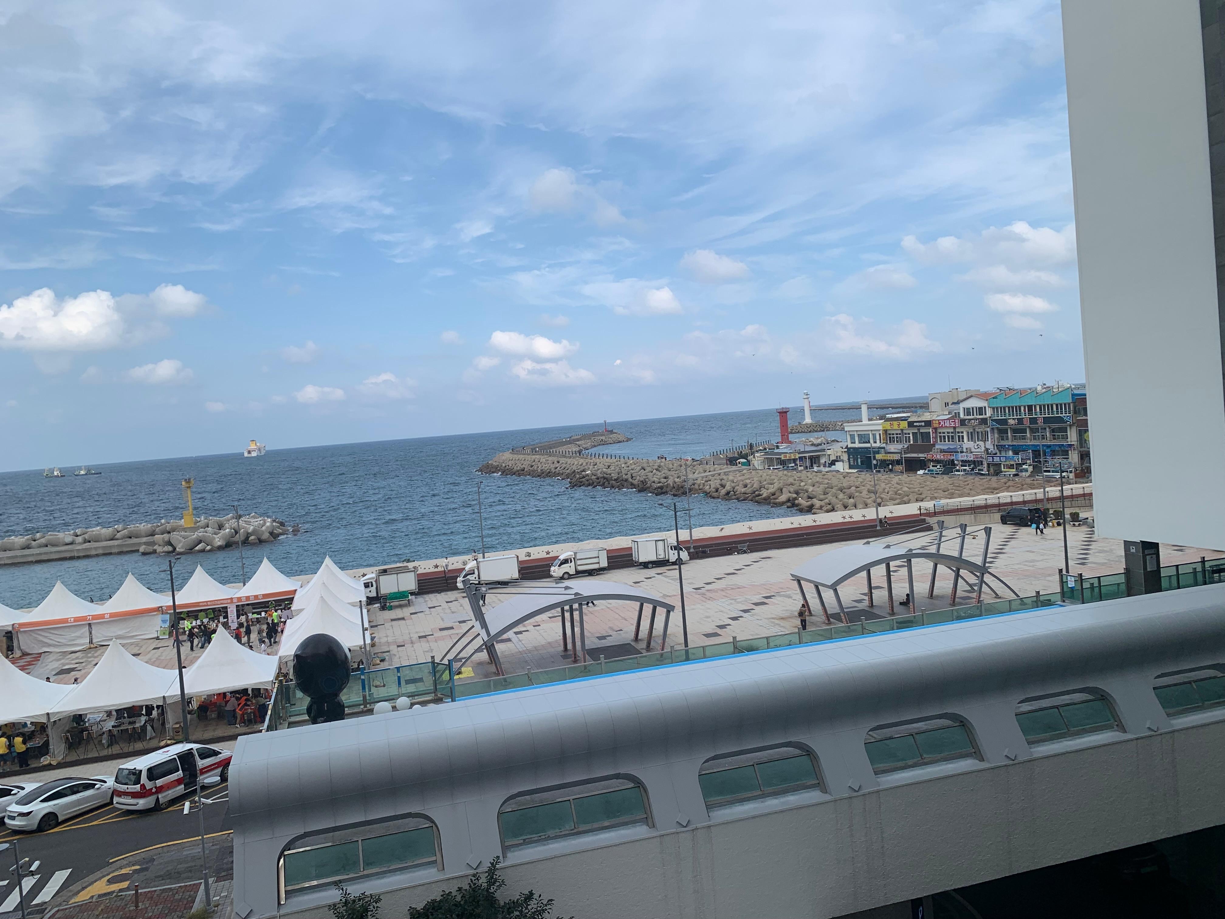 4th floor ocean view