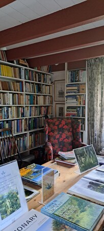 Garden library