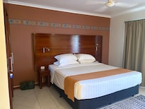 King size Bed