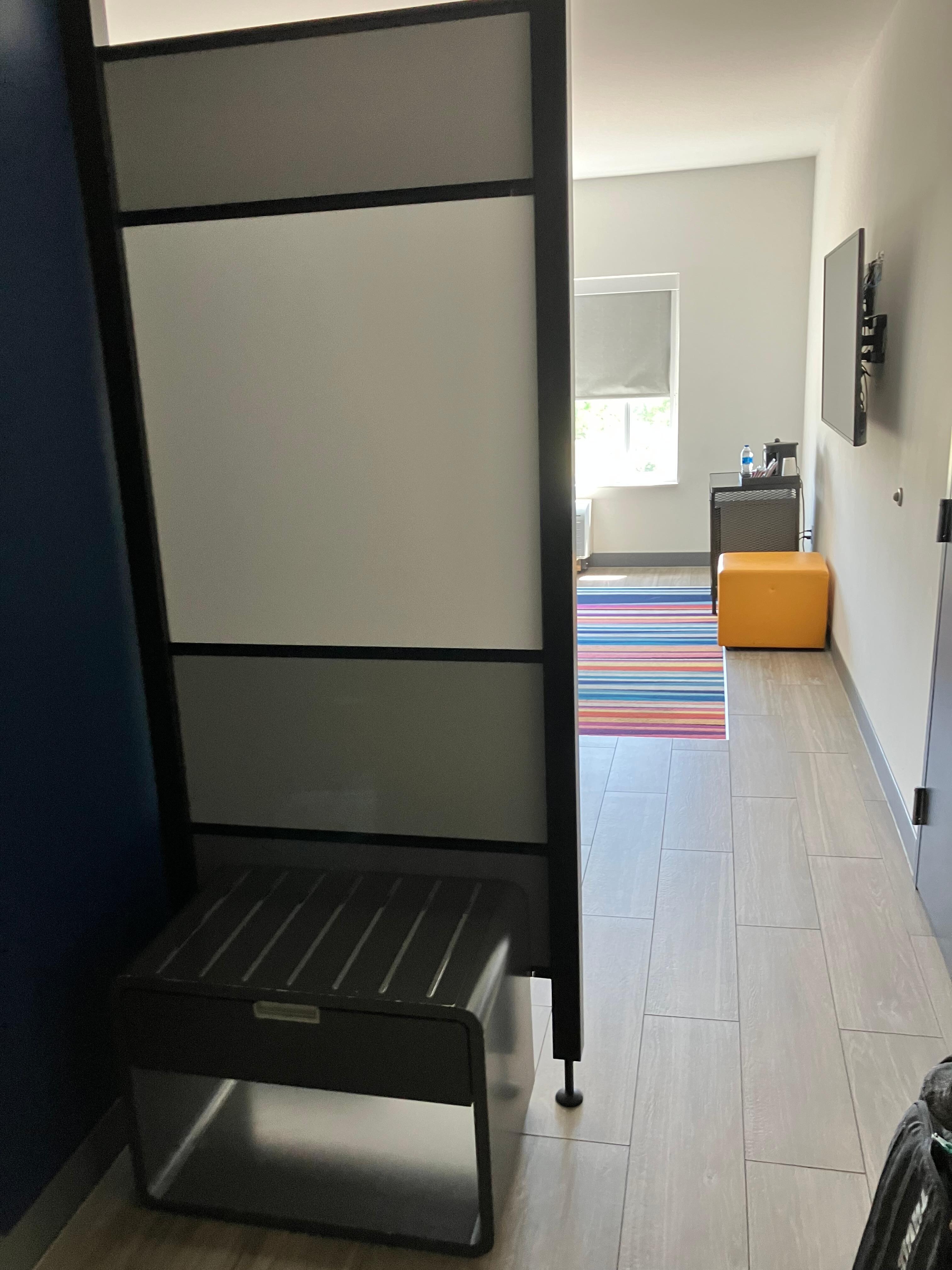 Privacy between entry and bathroom and bedroom 