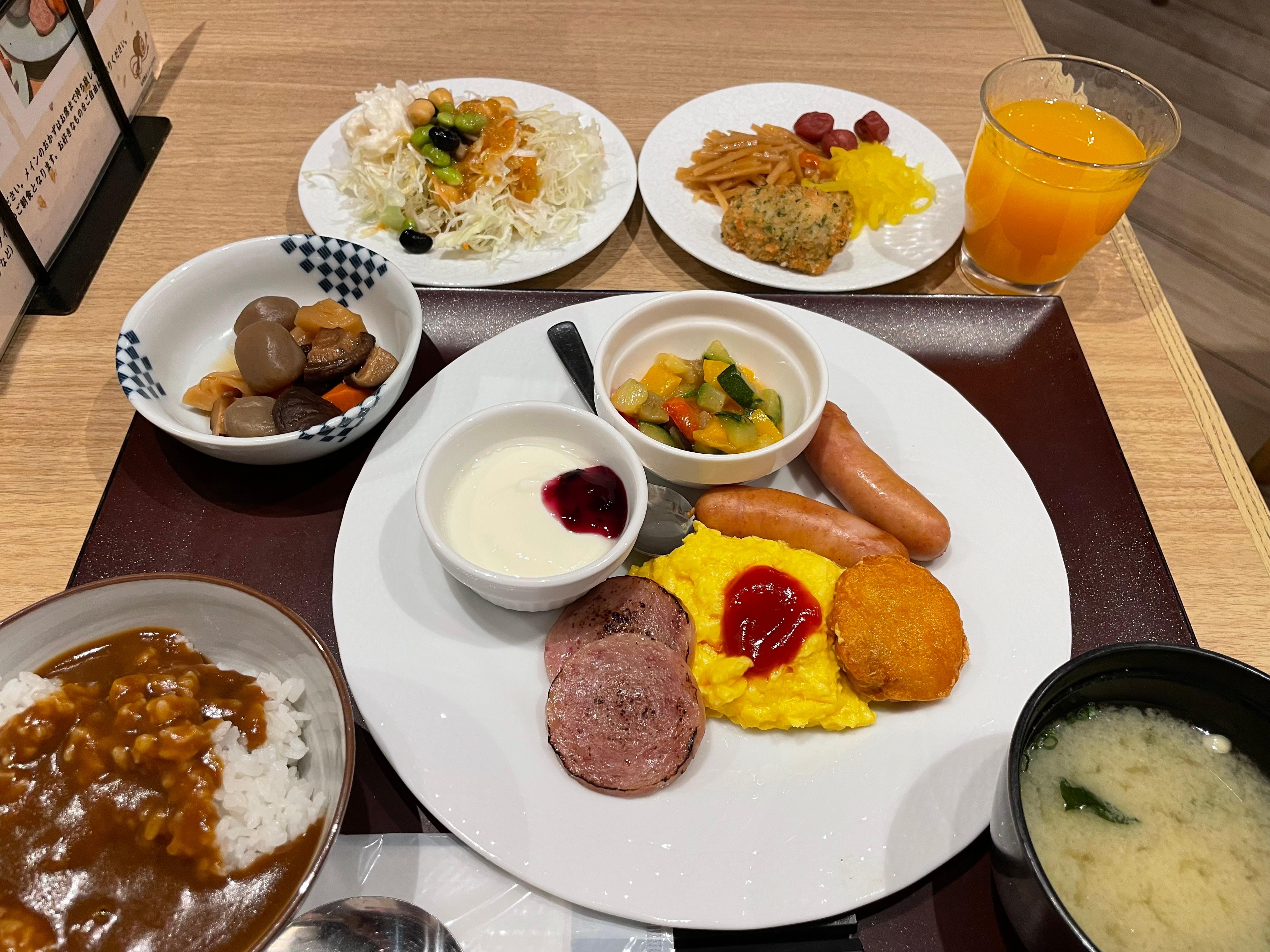 朝食メイン：洋食(大皿部分)