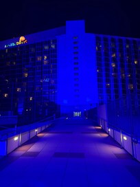 The walkway between the towers on the floor.