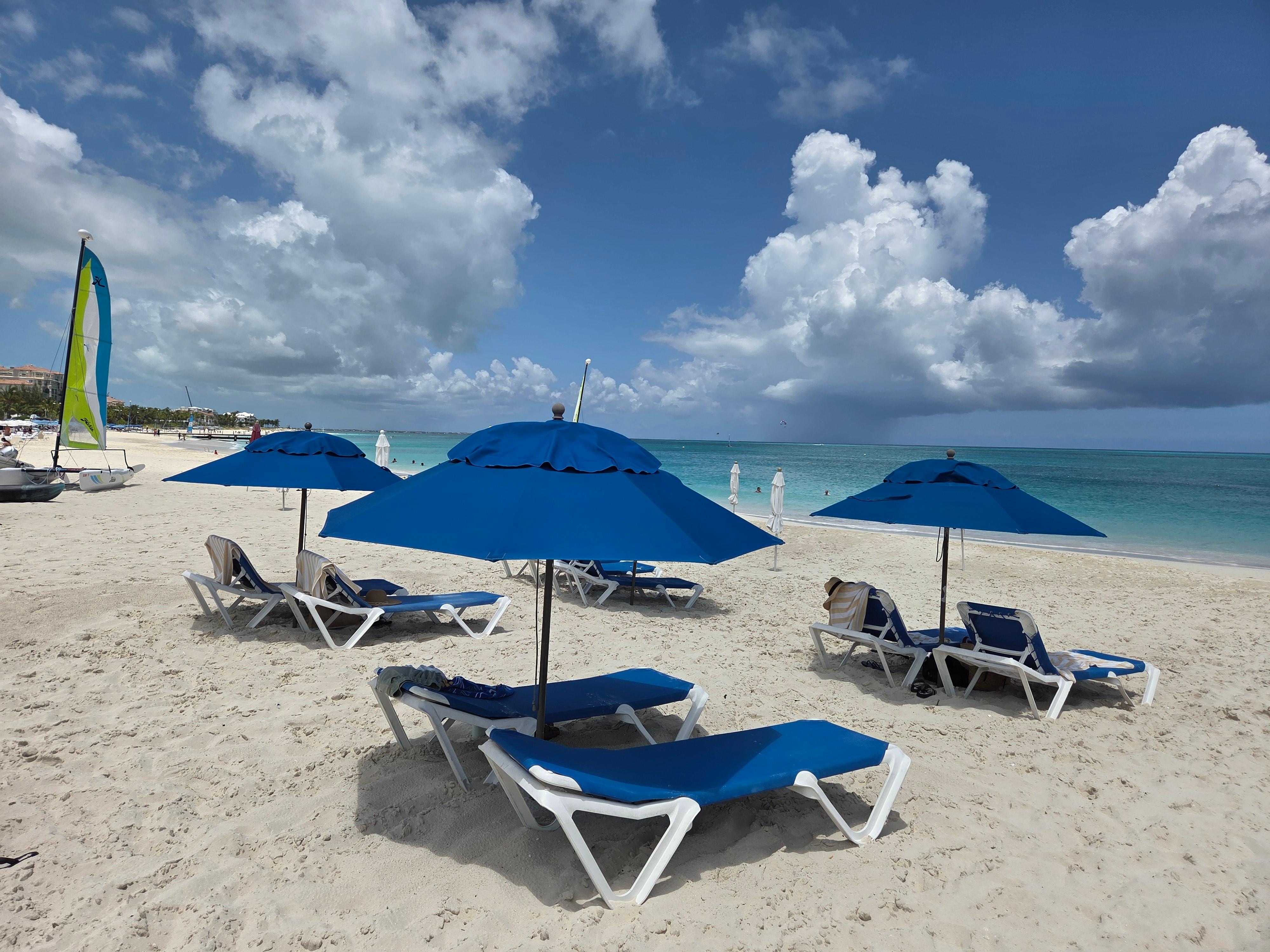 Plage à 2 minutes de l'hôtel 