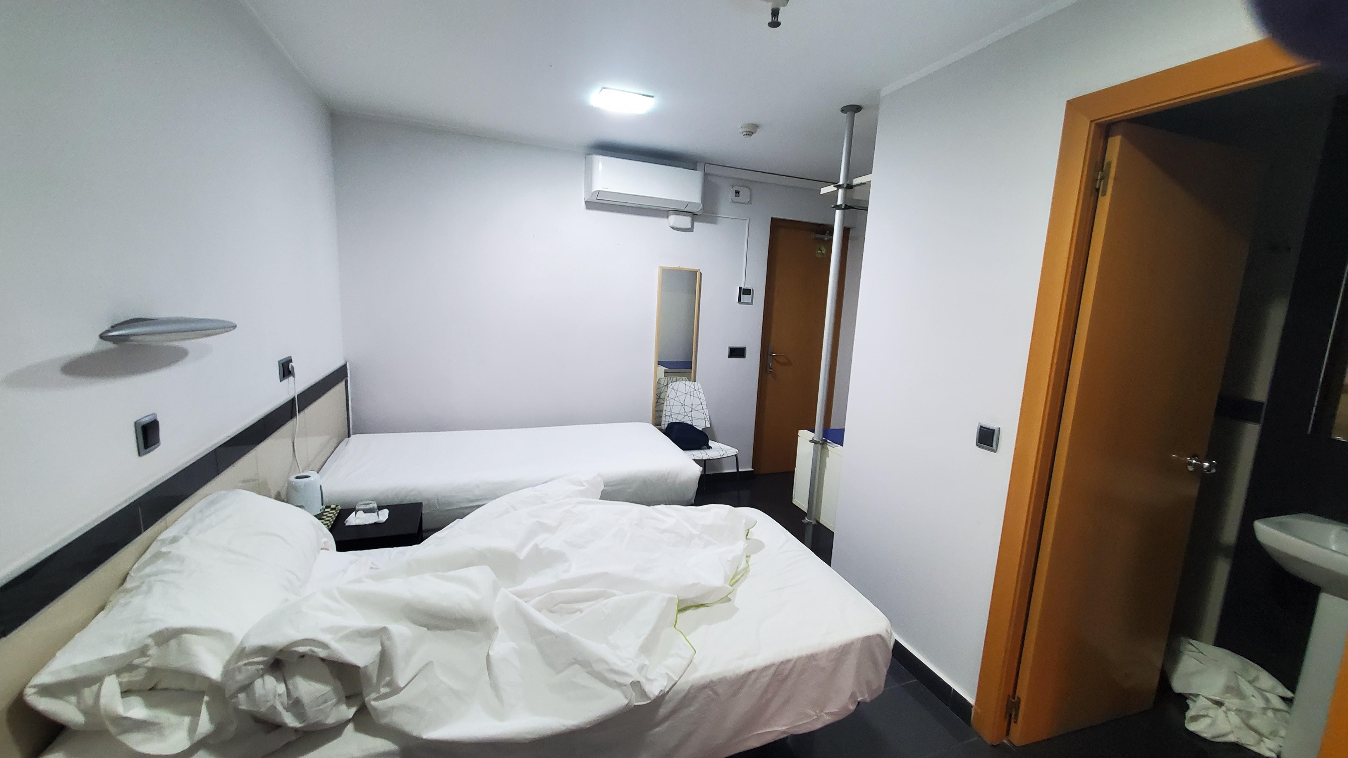 Good size room...safe included 