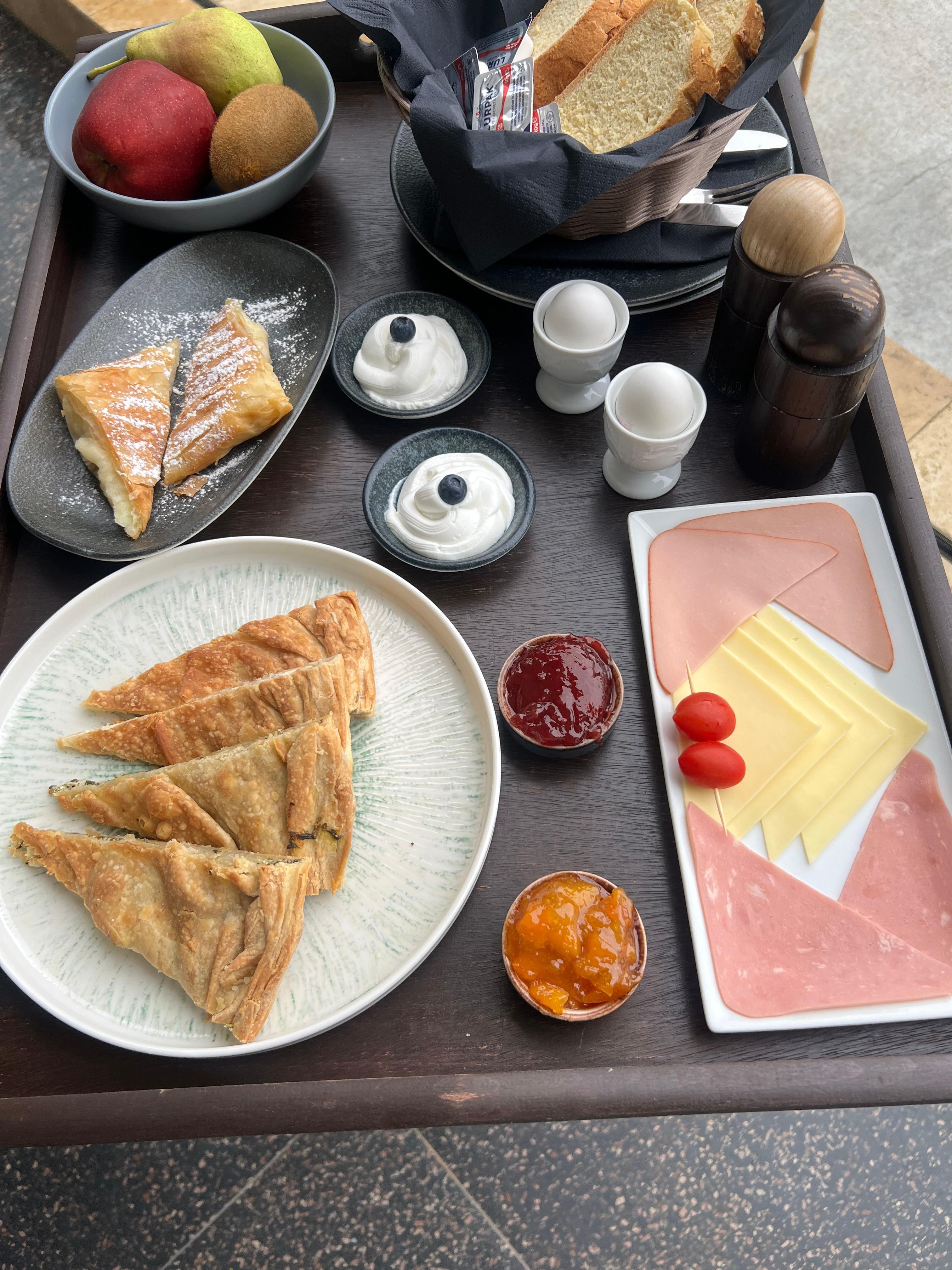 Breakfast (