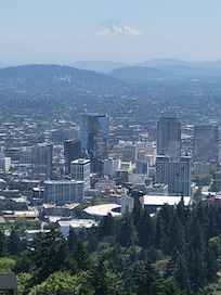 Pittock mansion overlooking downtown