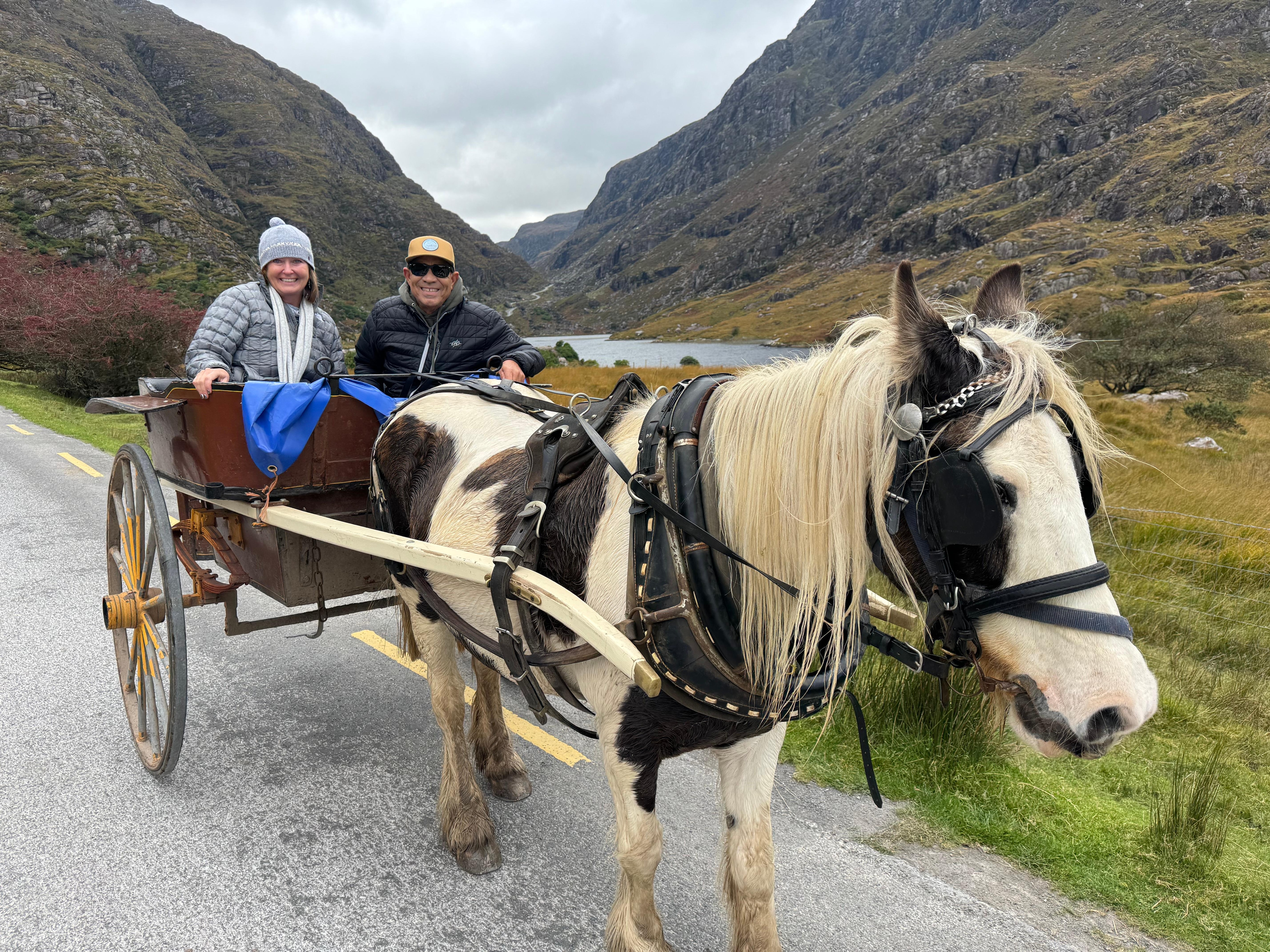 Gap of dunloe tour by horse carriage. 