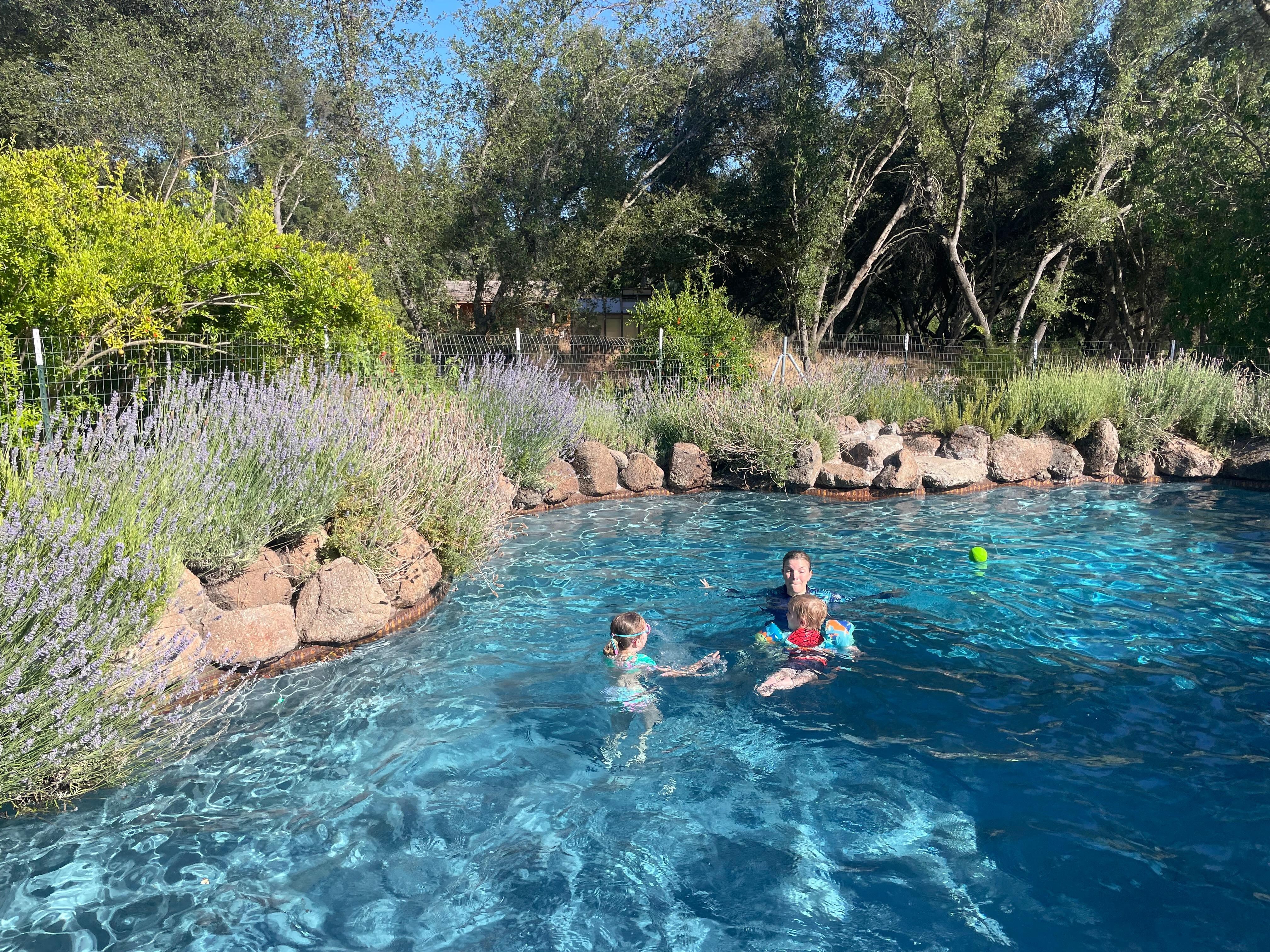 Pool has shallow and deep ends