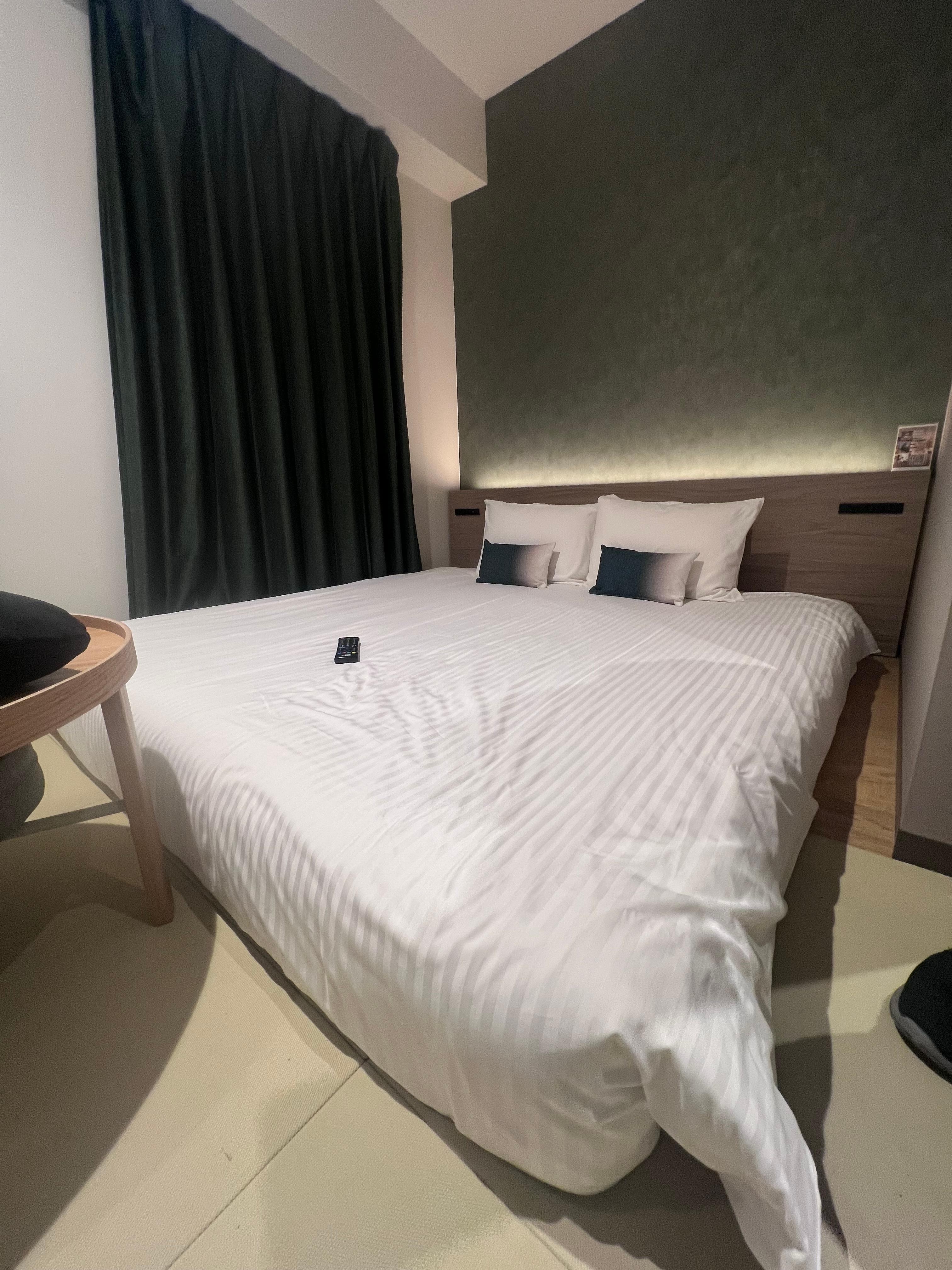 Bed is on floor and u have to climb over partner to get to bathroom 