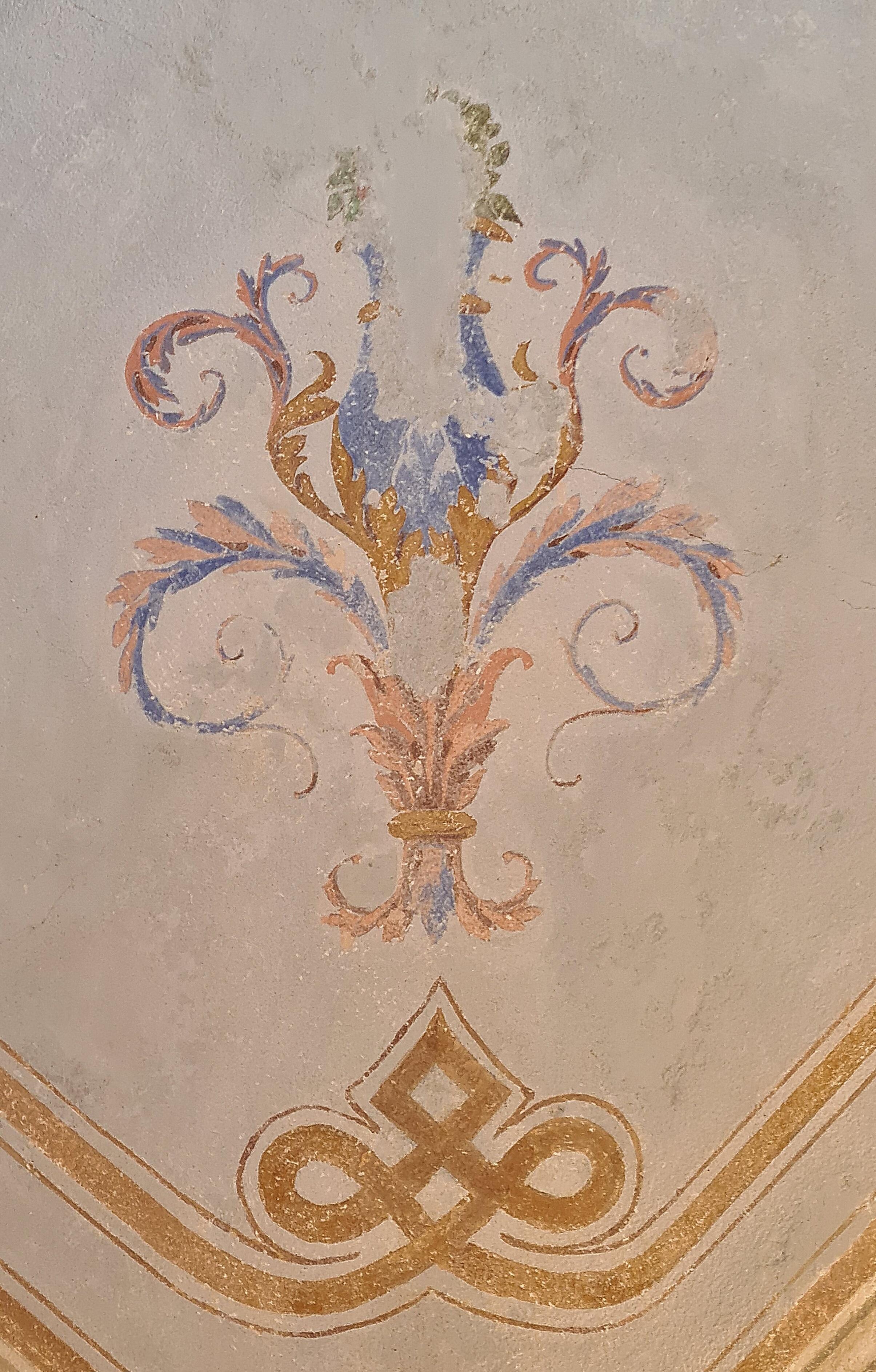 Ceiling detail.