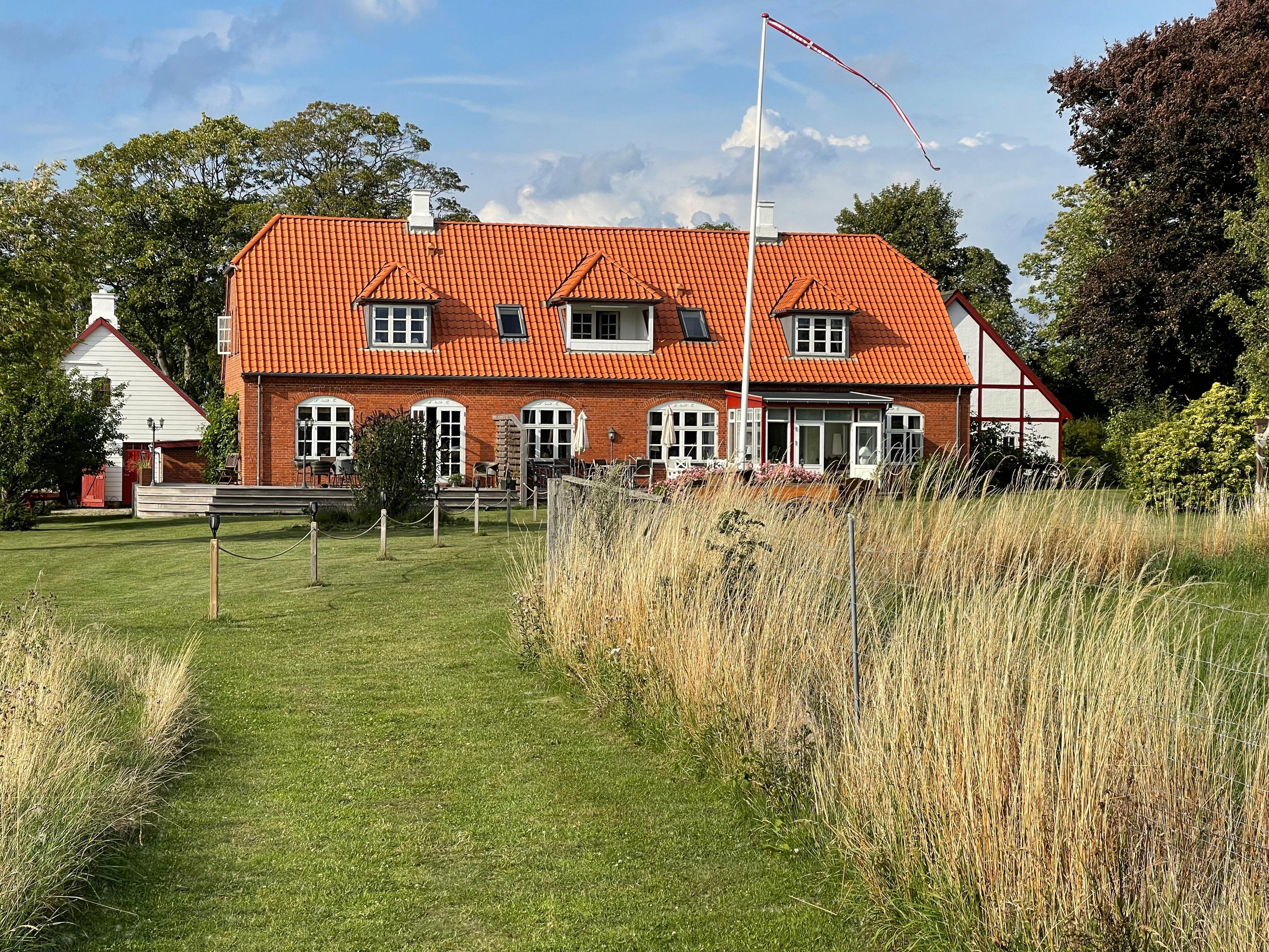 Main Building, view from the baltic see to the B&B