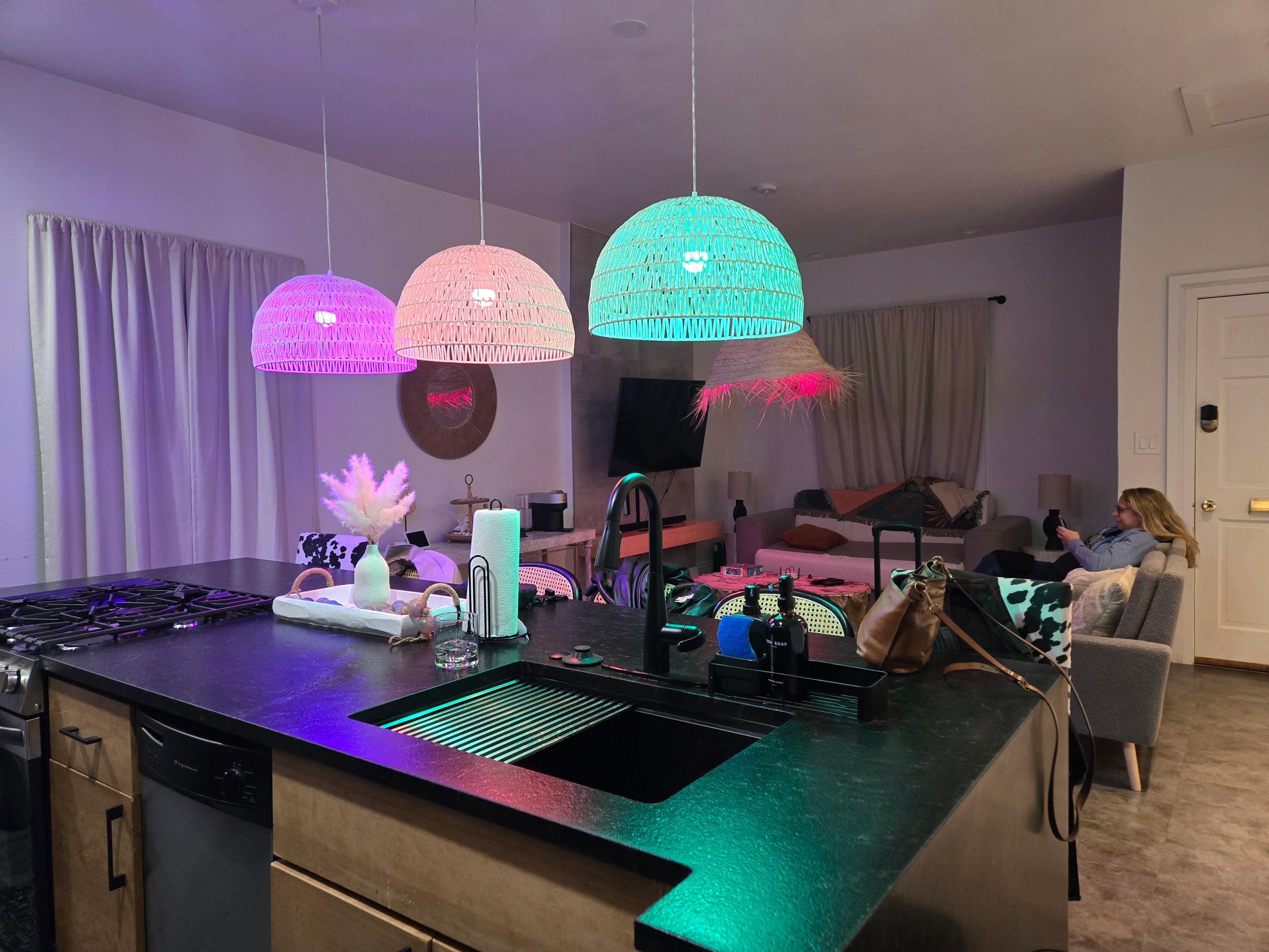 Love the mood lighting