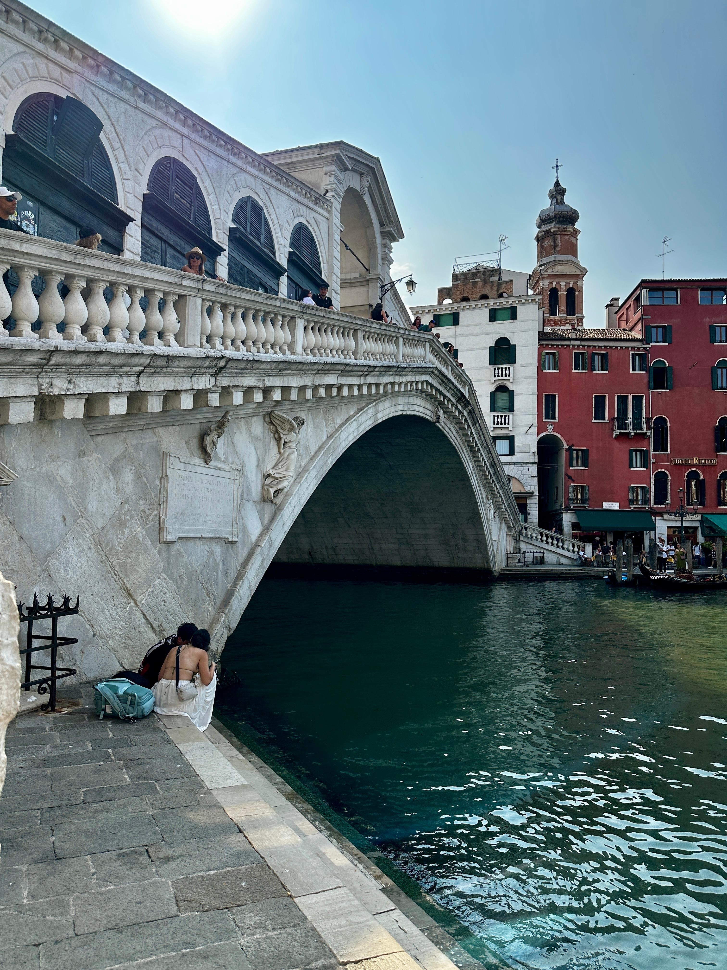 Rialto 50 yards from the hotel