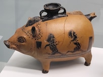 Gratuitous ancient Greek ceramic.