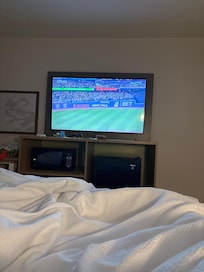 Nice big TV to watch the 2025 World Series