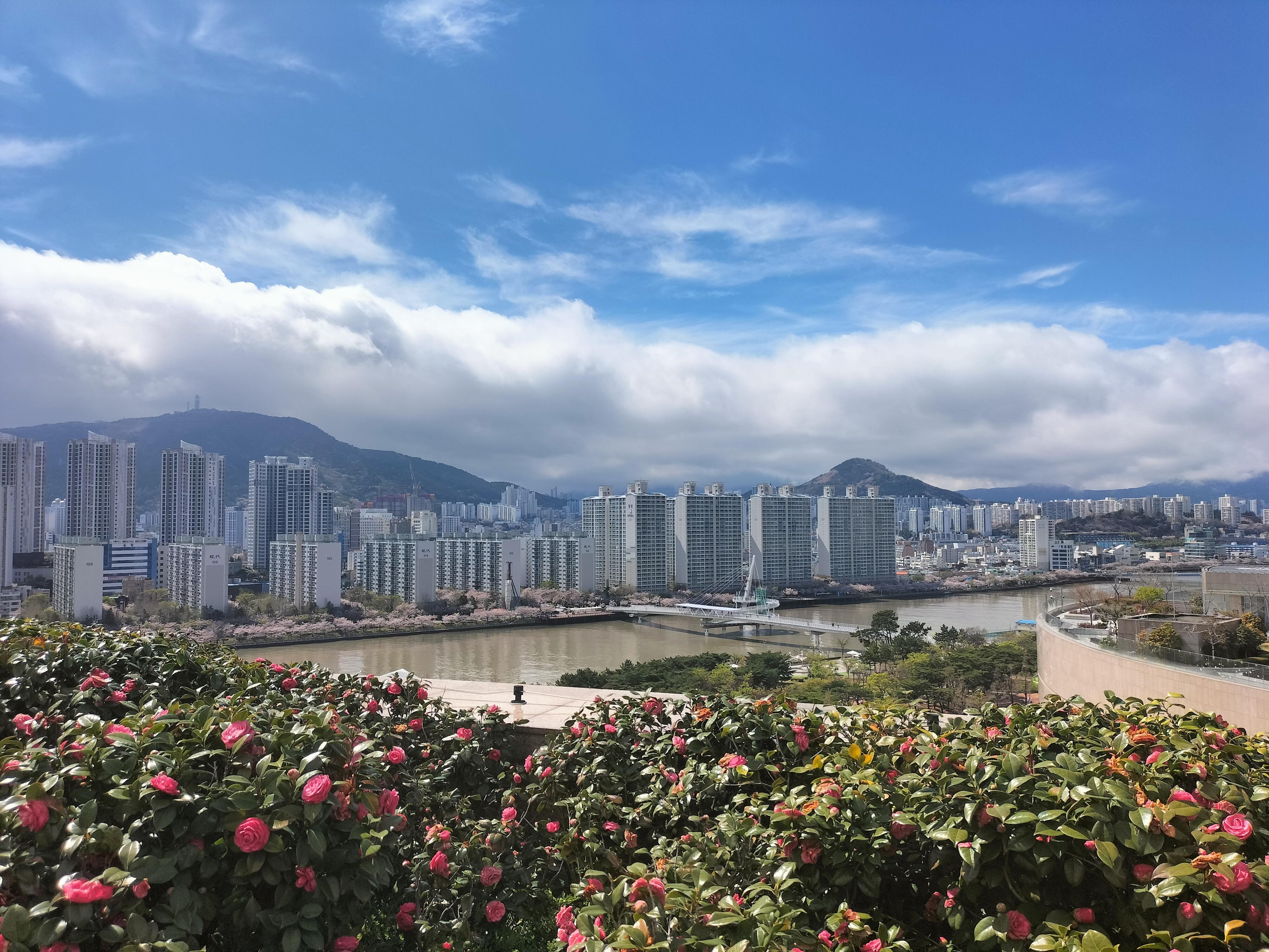 Standing on top of the worlds biggest shopping centre