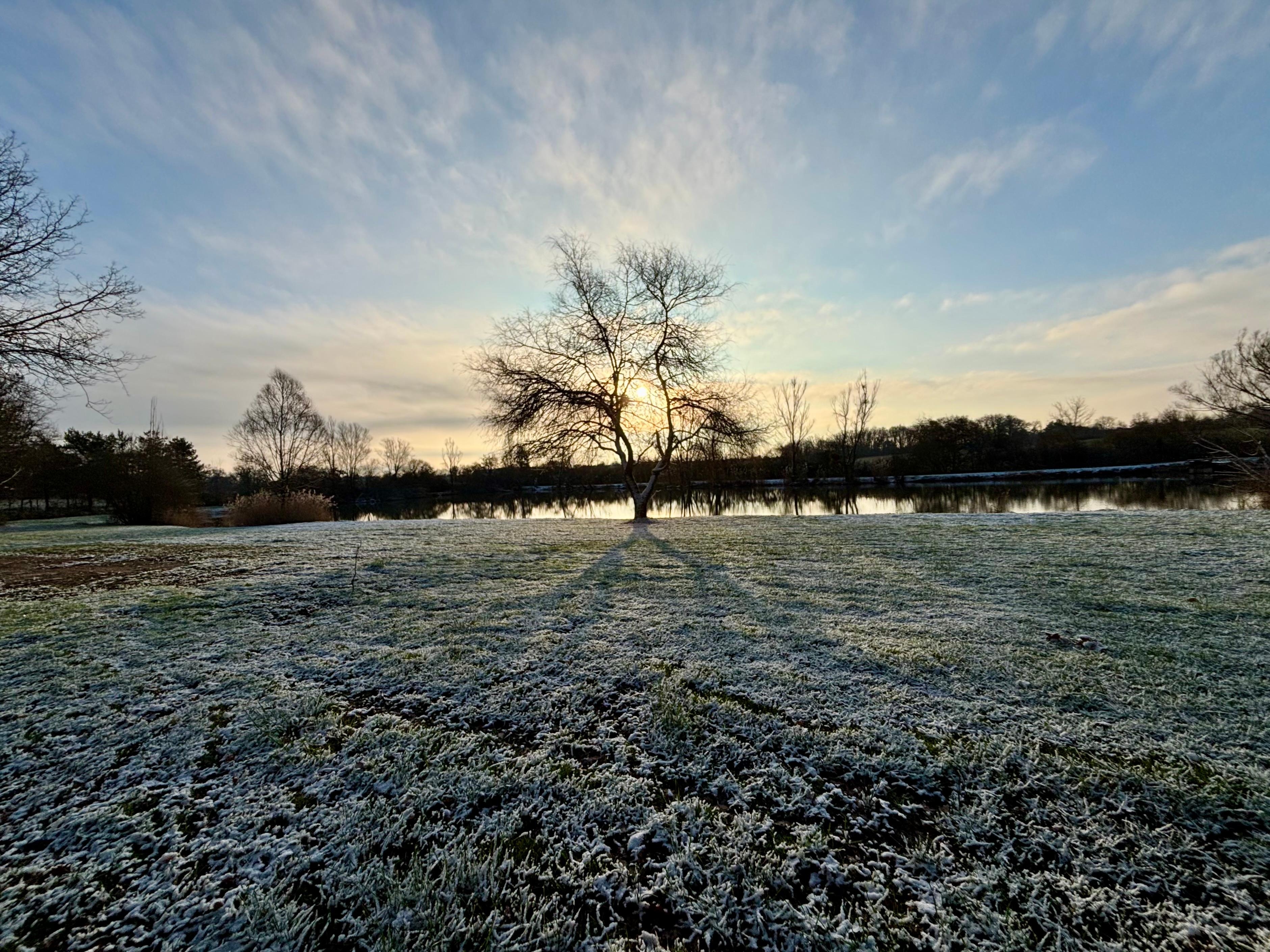 Le soleil se lève au matin de Noël 