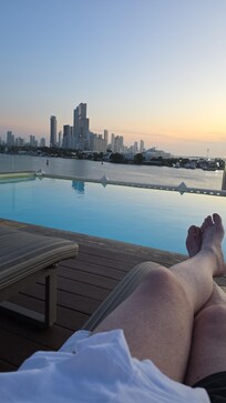 View from the back of pool toward the Boca Grande area