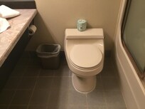 70s toilet and sinks