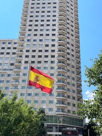 View tot he hotel from Plaza Espana
