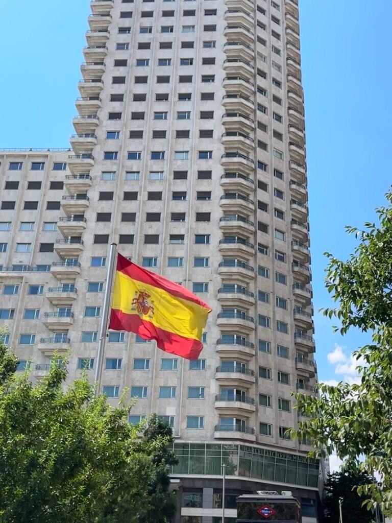 View tot he hotel from Plaza Espana