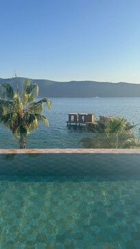 infinity pool