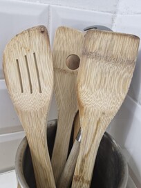 Resto di cibo sul mestolo