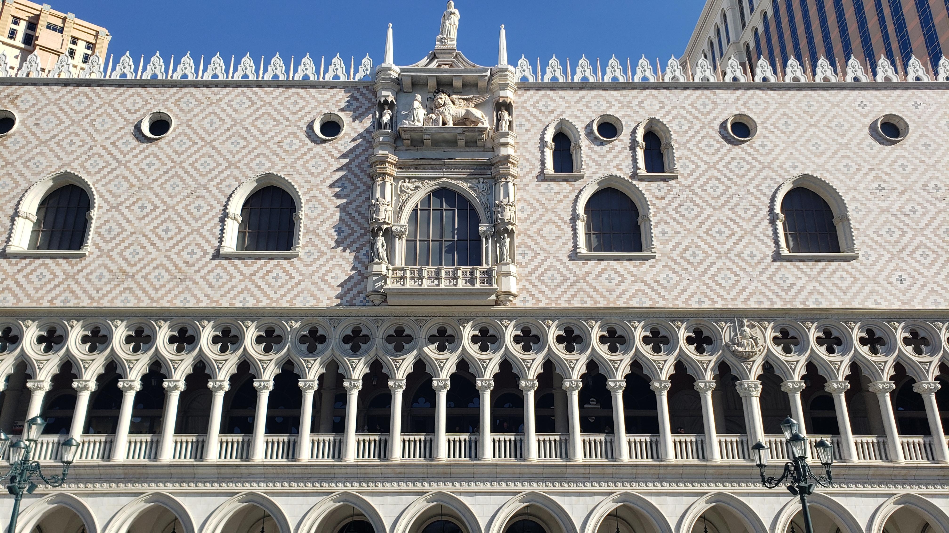 This was at the shops on 2nd floor