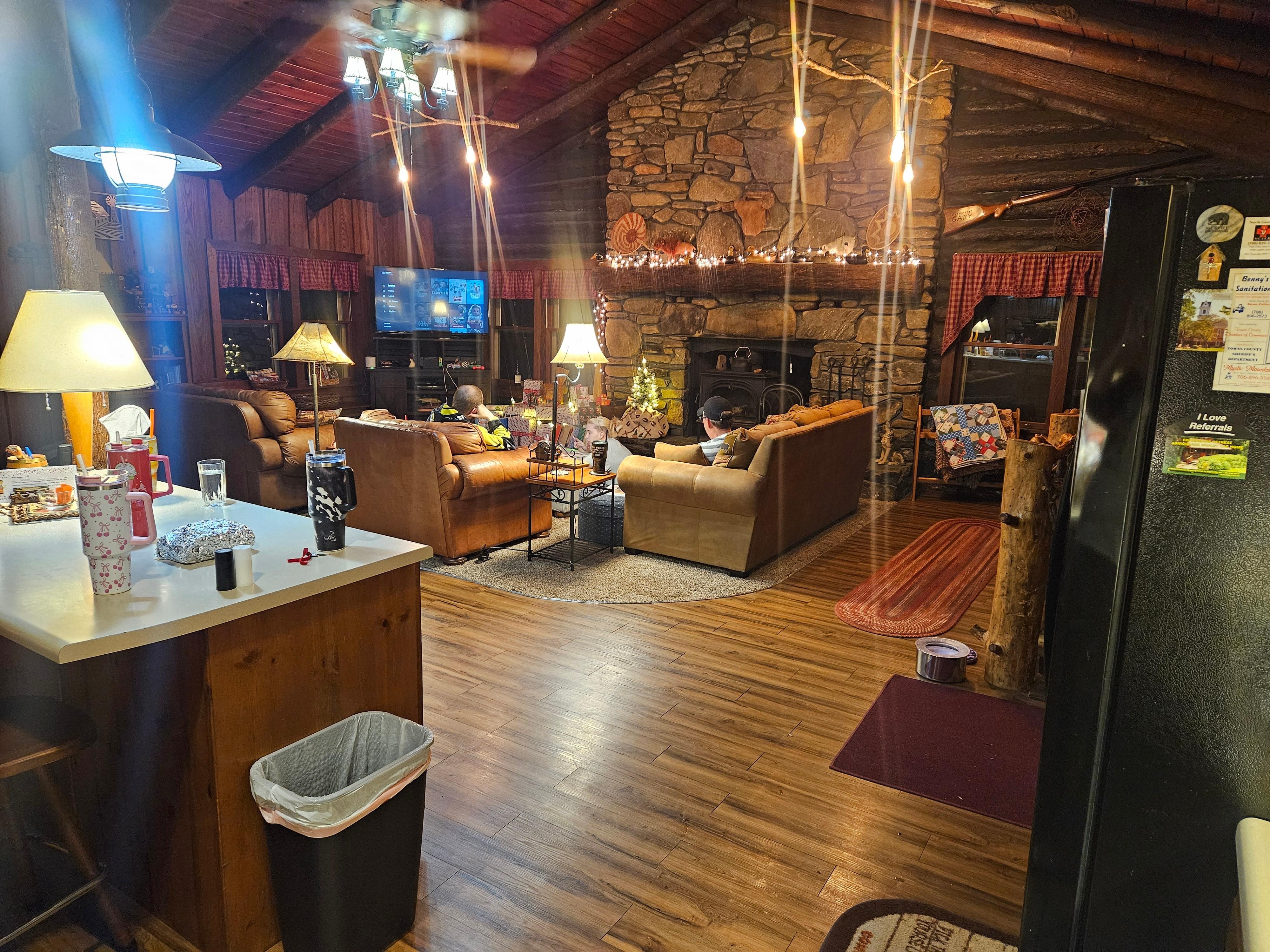 Beautiful, open, spacious main floor - Christmas lights are mine. I dont think owner celebrates