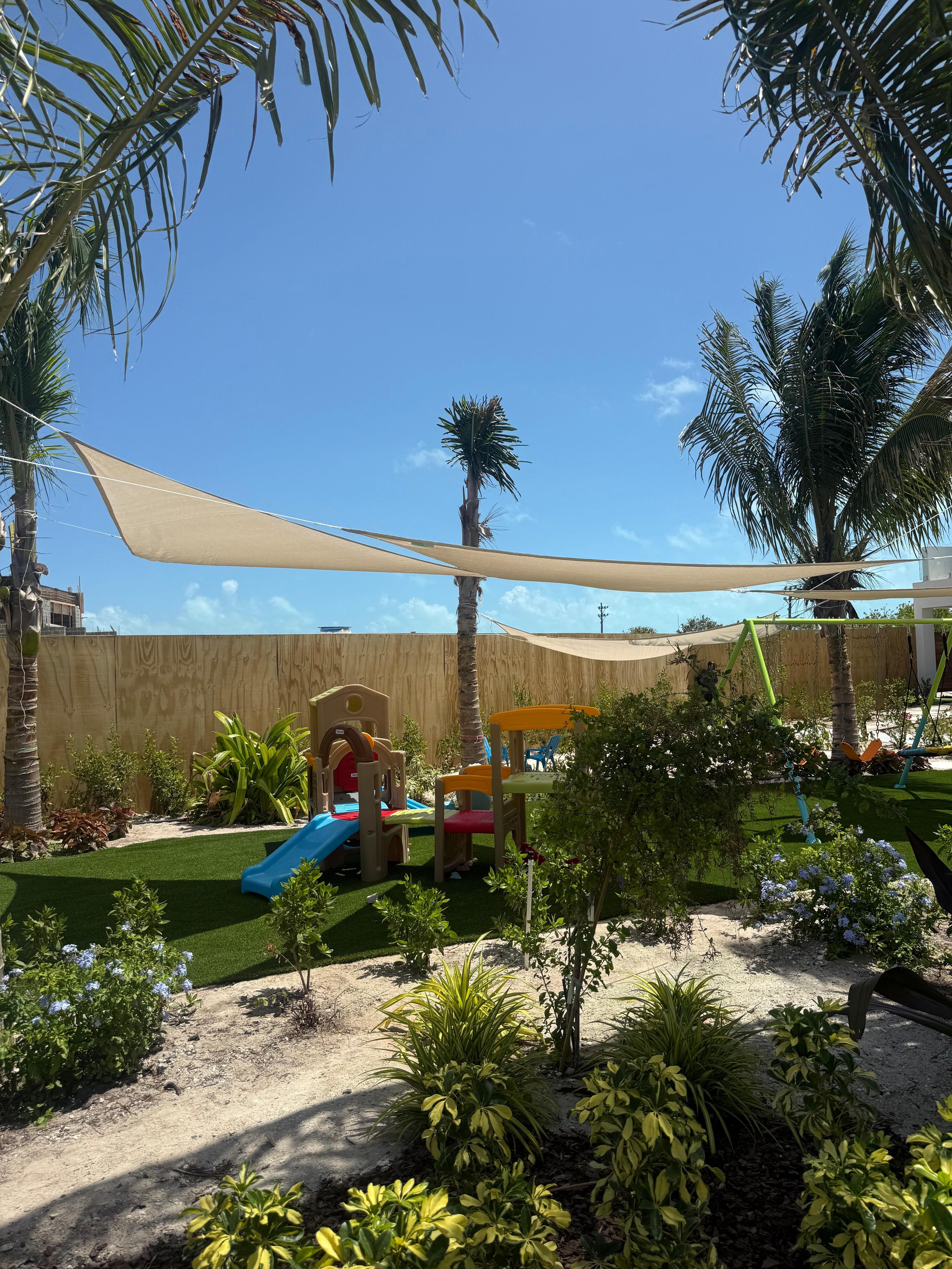 Little play area for the kids 