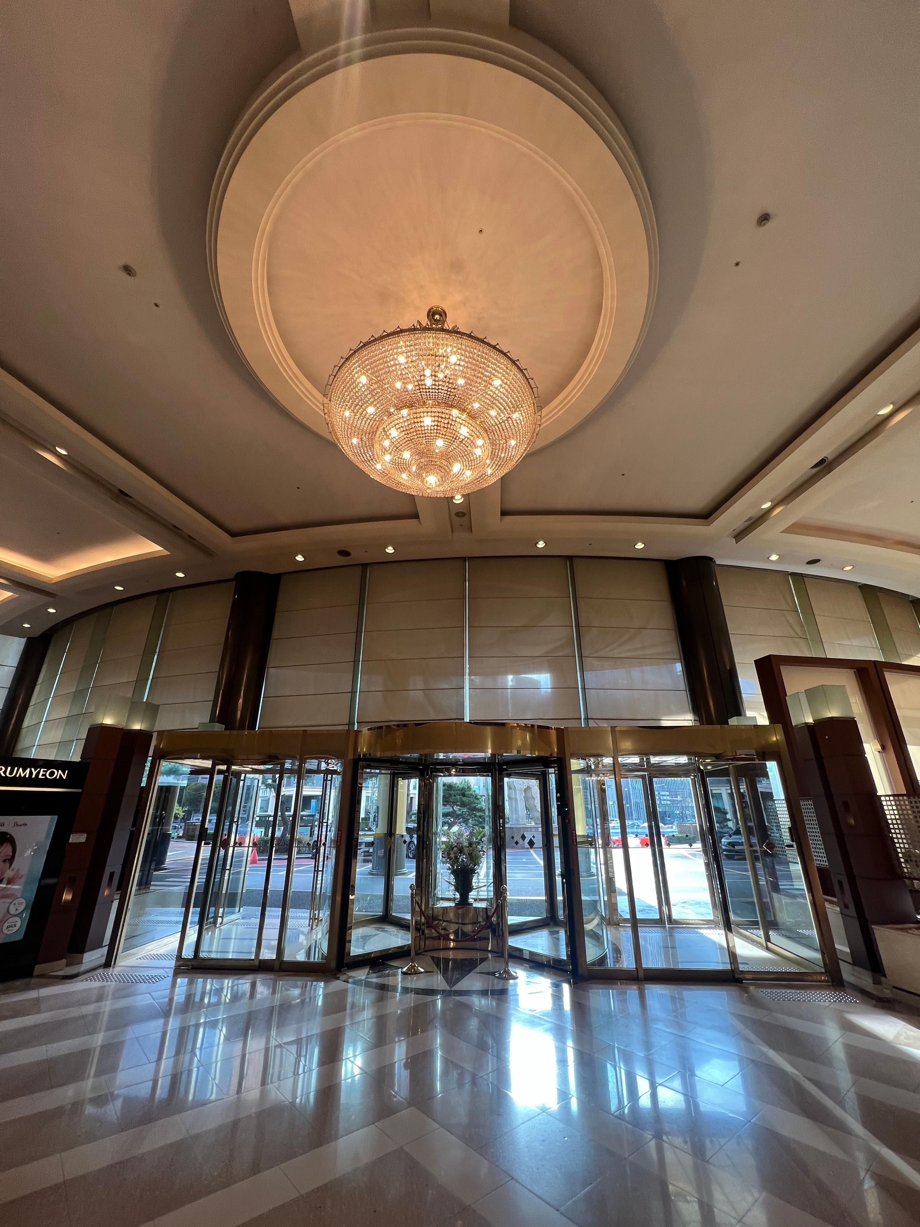 Hotel Riviera front door.