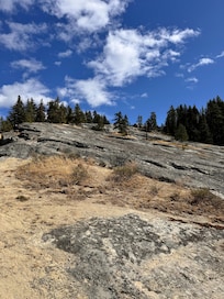 A nearby hike to a rock outcrop along the Teanaway River