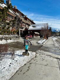 Nice property! Convenient location.