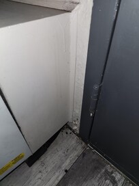 Under AC