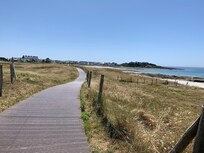Sentier longeant la mer. Guilvinec