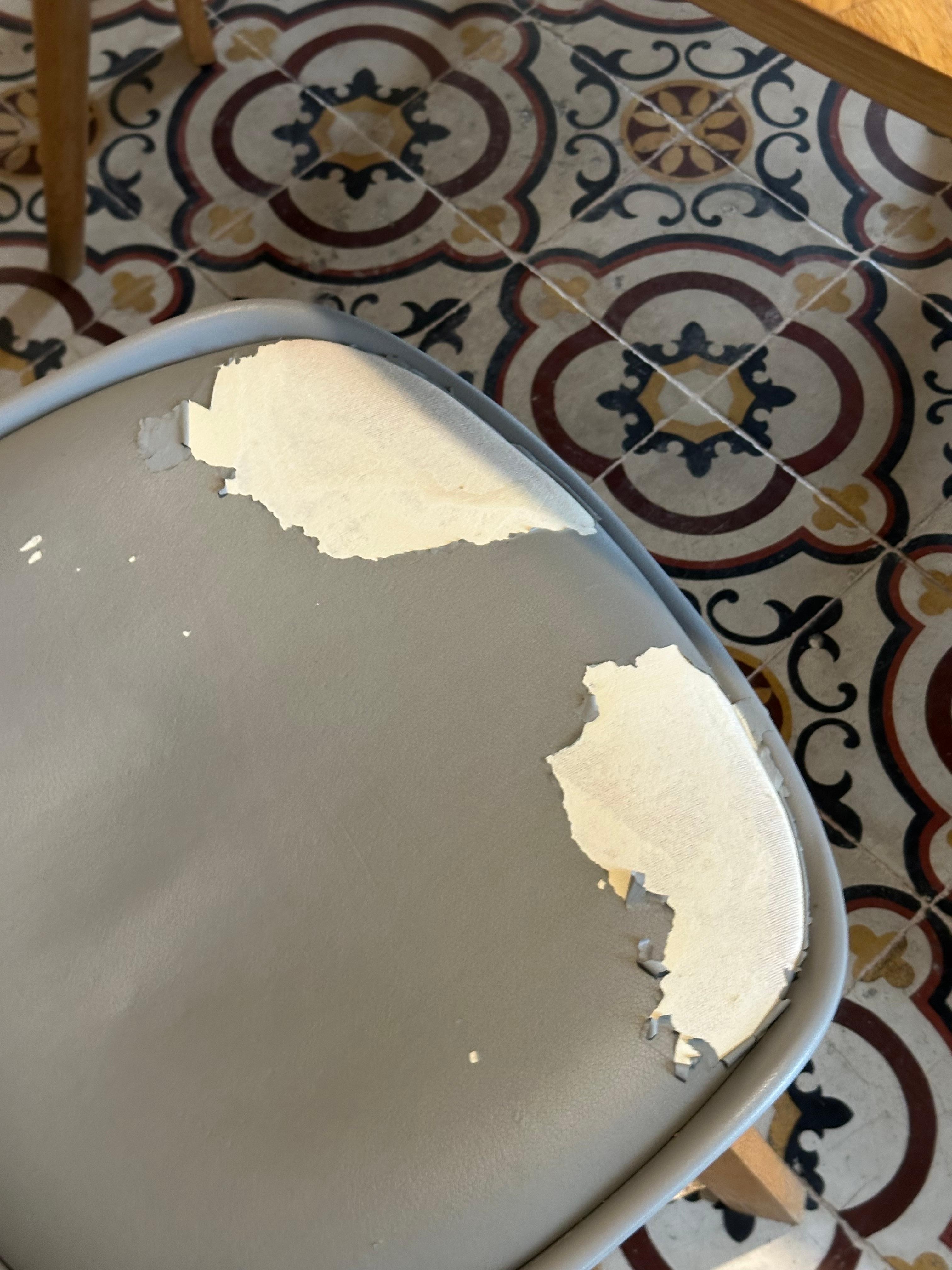 All 4 chairs damaged like this