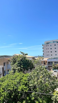 Vista do quarto que fiquei dava para ver a Praia dos Anjos