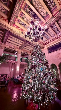 The fabulous lobby bar