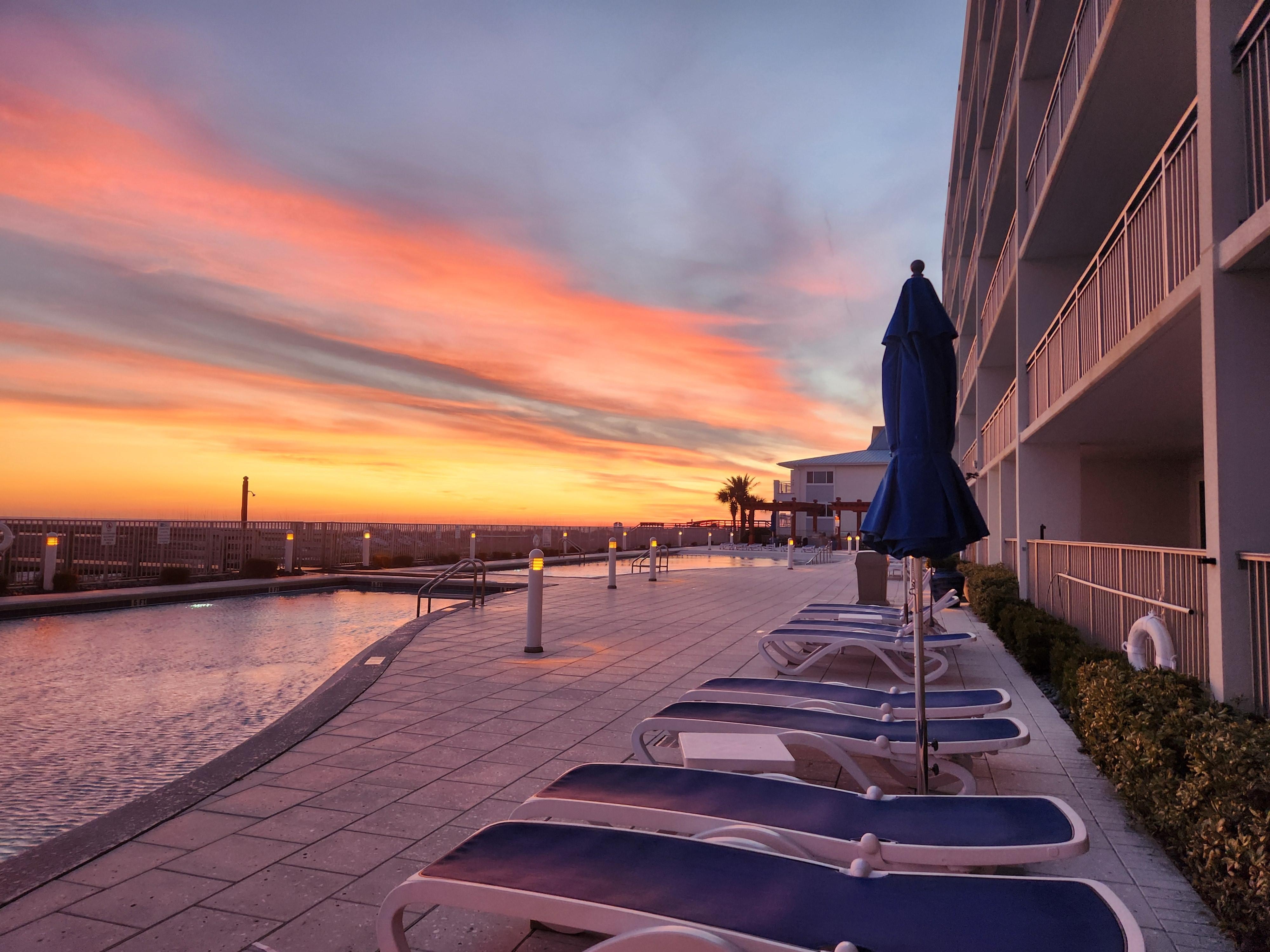 Catch the sunrise and sunset from this gulf-facing condo!