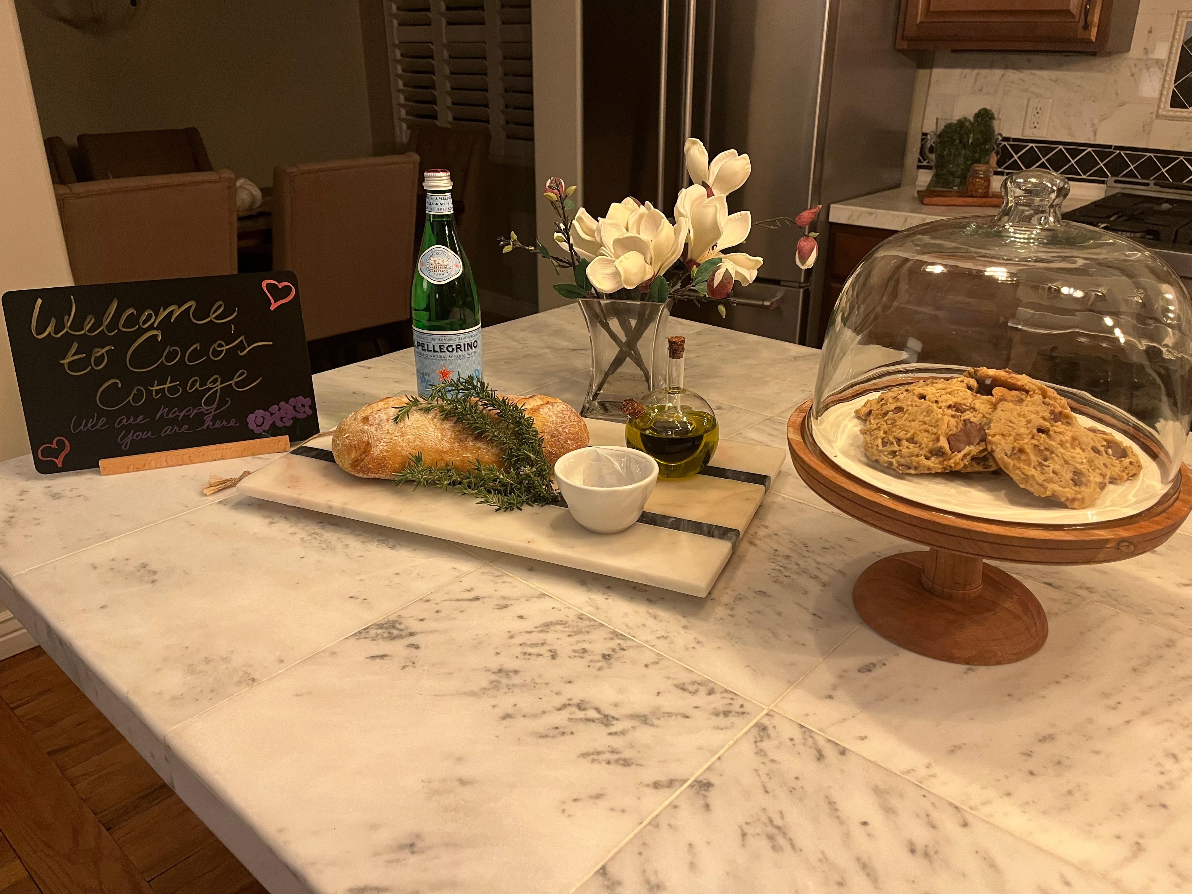 An example of the sweet extras from this host. 