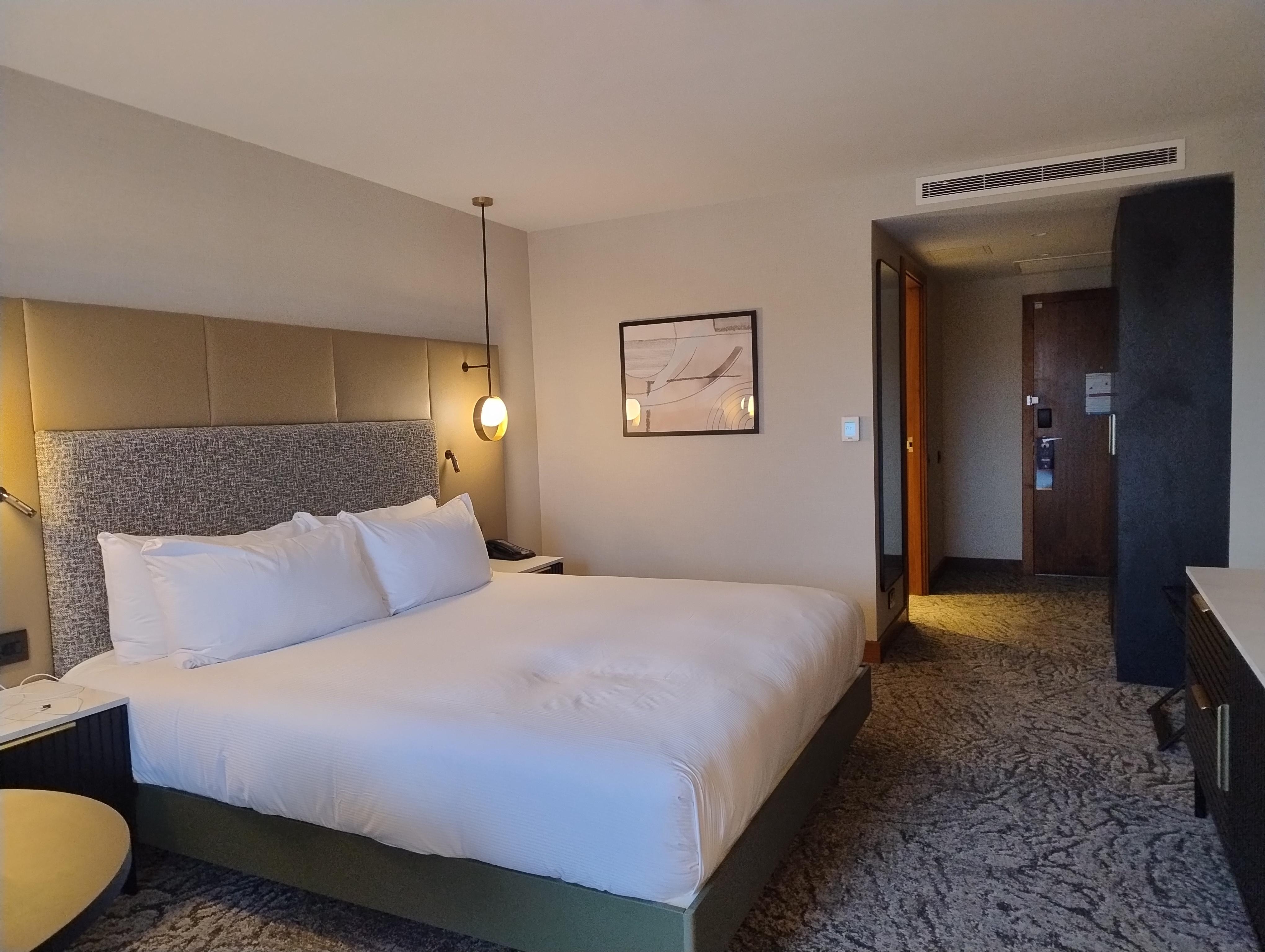 Modern, well equipped, clean room.