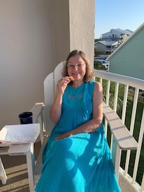 Balcony chairs perfectly suited for breakfast from the nearby beignet market.