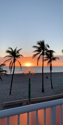 Soloppgang fra verandaen